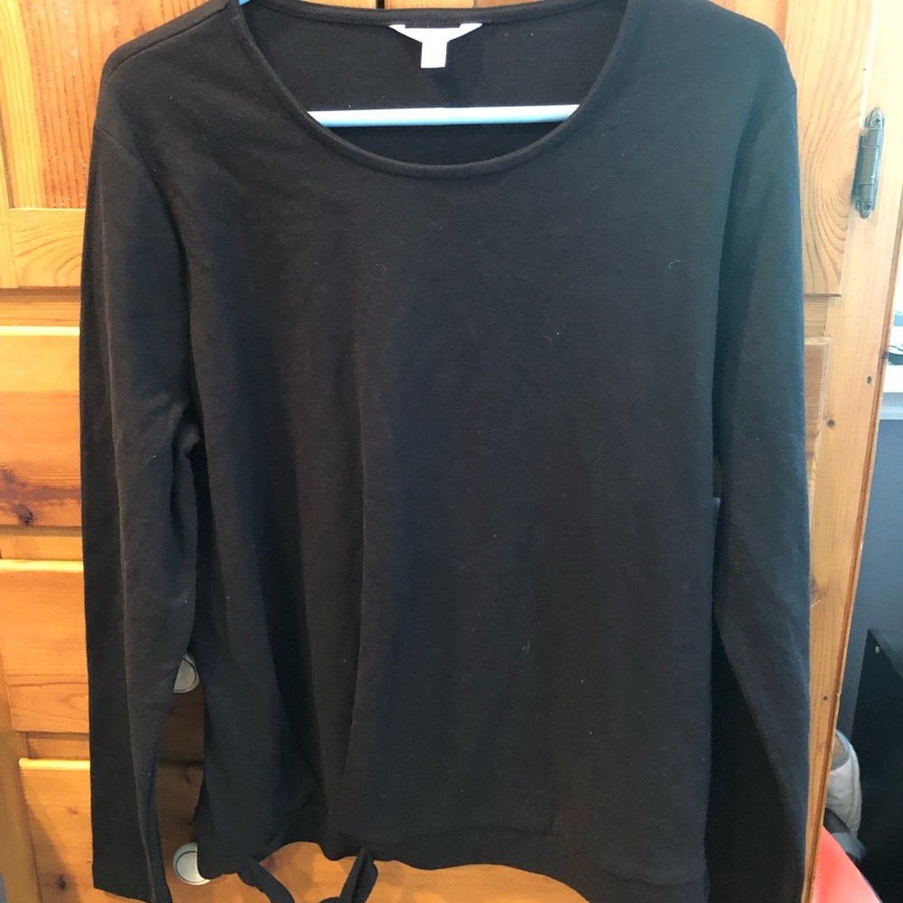 Black long sleeve shirt